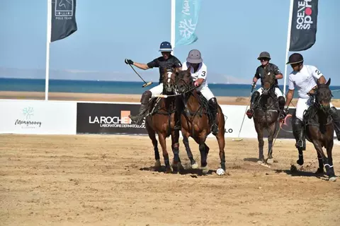 وسط أجواء حماسية.. ختام النسخة الرابعة لبطولة بولو الشاطئ في الجونة